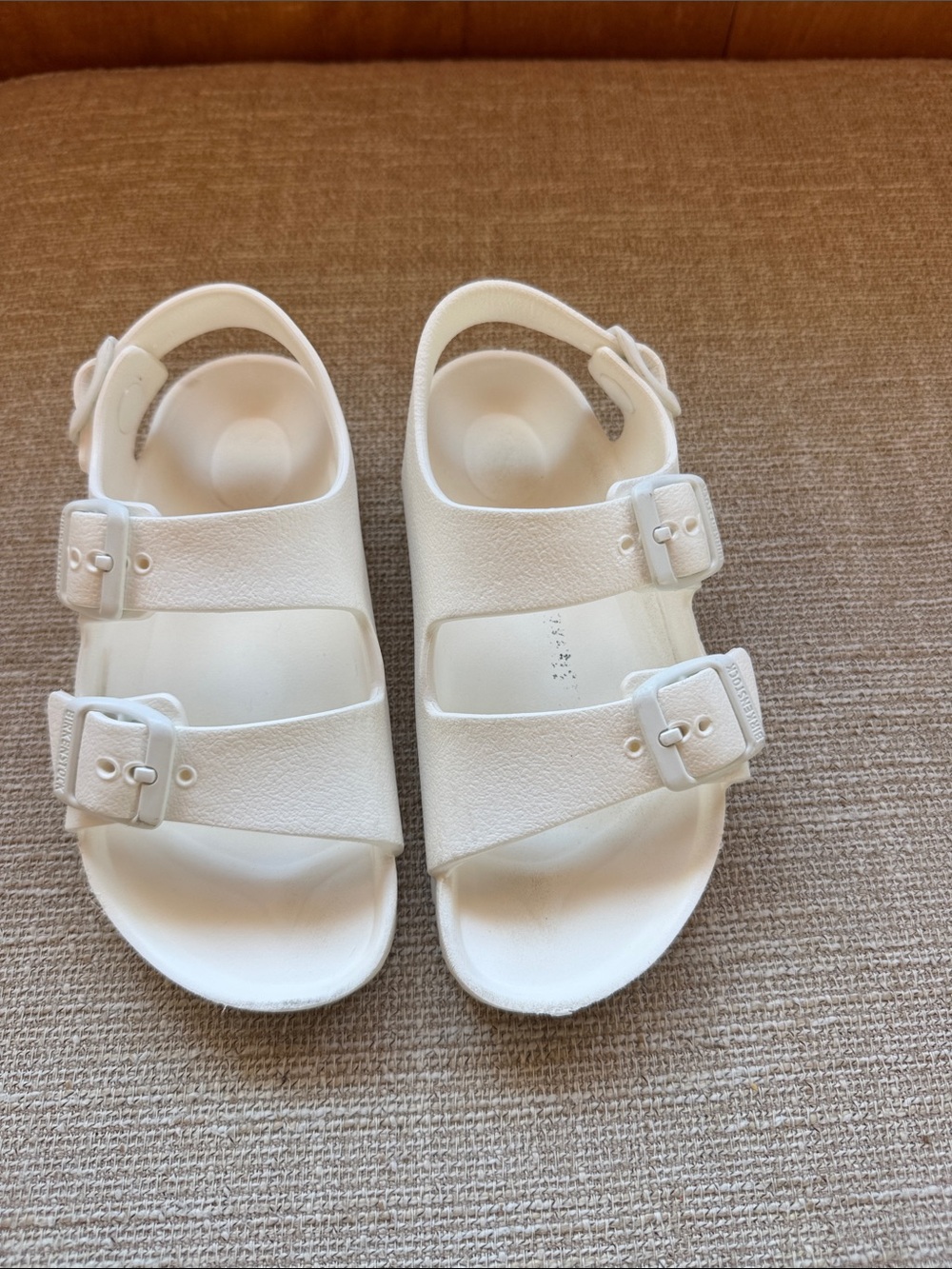 Birkenstock Milano Kids size 10 EU28 EVA foam sandals